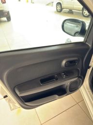 https://img.olx.com.br/thumbs256x256/12/125656812192679.jpg