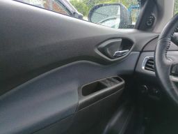 https://img.olx.com.br/thumbs256x256/12/126501627944284.jpg