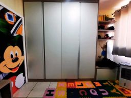 https://img.olx.com.br/thumbs256x256/12/126502644392258.jpg