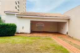 https://img.olx.com.br/thumbs256x256/12/126585288167057.jpg