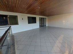 https://img.olx.com.br/thumbs256x256/12/127254150391224.jpg