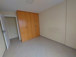 https://img.olx.com.br/thumbs256x256/12/127291277285385.jpg
