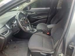 https://img.olx.com.br/thumbs256x256/12/127466471502466.jpg