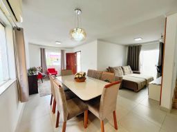 https://img.olx.com.br/thumbs256x256/12/127545529329624.jpg