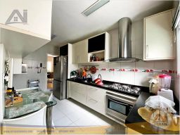 https://img.olx.com.br/thumbs256x256/12/127560766510339.jpg