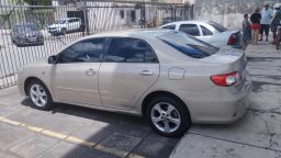 https://img.olx.com.br/thumbs256x256/12/127585862746000.jpg