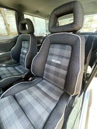 https://img.olx.com.br/thumbs256x256/12/127609437093165.jpg