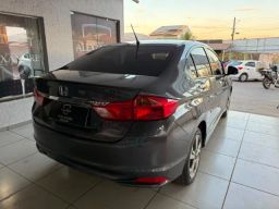 https://img.olx.com.br/thumbs256x256/12/127646793505872.jpg