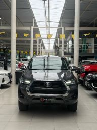 https://img.olx.com.br/thumbs256x256/12/127659543397356.jpg