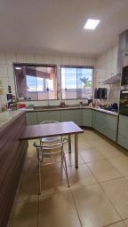 https://img.olx.com.br/thumbs256x256/12/129523284357771.jpg