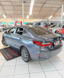 https://img.olx.com.br/thumbs256x256/12/129672551791408.jpg
