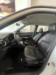 https://img.olx.com.br/thumbs256x256/12/129698785223028.jpg
