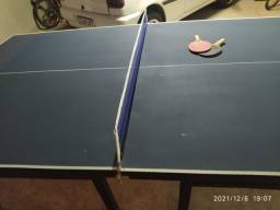 Título do anúncio: Mesa ping pong ,acompanha duas raquetes! Obs:pequenas marcas de uso 