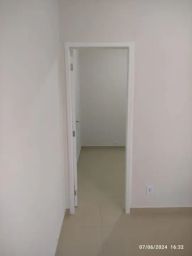 https://img.olx.com.br/thumbs256x256/13/130479445560411.jpg