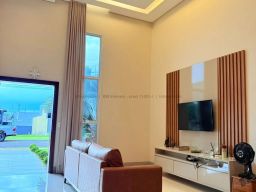 https://img.olx.com.br/thumbs256x256/13/130561165759327.jpg