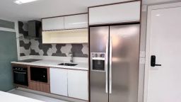 https://img.olx.com.br/thumbs256x256/13/130587399035502.jpg