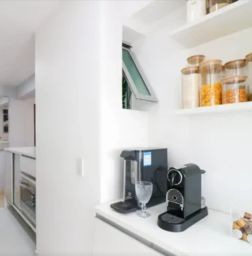 https://img.olx.com.br/thumbs256x256/13/130610808648794.jpg