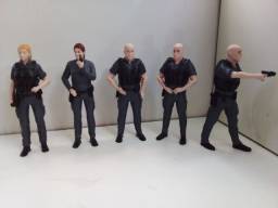 Título do anúncio: Miniatura policiais escala 1:18