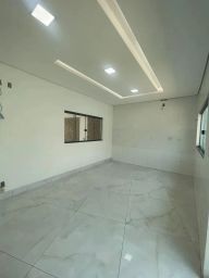 https://img.olx.com.br/thumbs256x256/13/131565769163323.jpg
