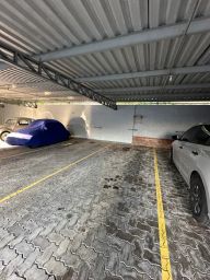 https://img.olx.com.br/thumbs256x256/13/131663480511410.jpg