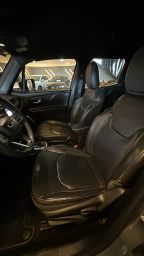 https://img.olx.com.br/thumbs256x256/13/131671780221336.jpg