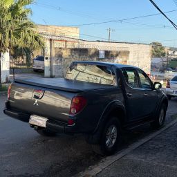 https://img.olx.com.br/thumbs256x256/13/131692219932268.jpg