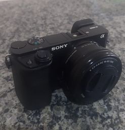 Título do anúncio: Câmera Profissional Sony a6000 + Lente 16-50 + 3 baterias
