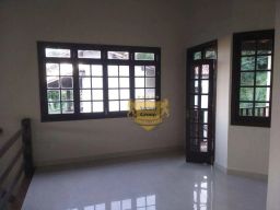 https://img.olx.com.br/thumbs256x256/13/132503280205590.jpg