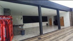 https://img.olx.com.br/thumbs256x256/13/132559400854872.jpg