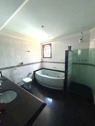 https://img.olx.com.br/thumbs256x256/13/132573132010082.jpg