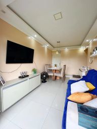 https://img.olx.com.br/thumbs256x256/13/132573408478815.jpg