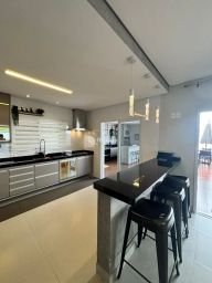 https://img.olx.com.br/thumbs256x256/13/132641688947830.jpg