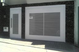 https://img.olx.com.br/thumbs256x256/13/132680492512694.jpg