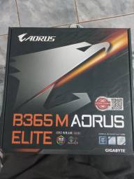 Título do anúncio: Placa mãe lacrada Aorus B365M Elite + i5 9500 9na G + uma Ram DDR4 16gb