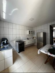https://img.olx.com.br/thumbs256x256/13/133560764868616.jpg