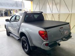 https://img.olx.com.br/thumbs256x256/13/133603307345675.jpg