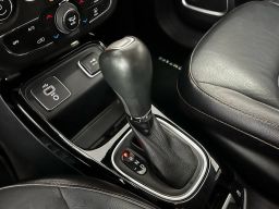 https://img.olx.com.br/thumbs256x256/13/134519760822353.jpg