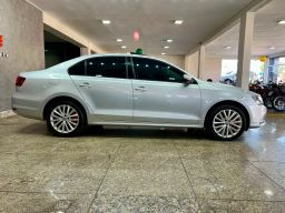 https://img.olx.com.br/thumbs256x256/13/134633903201163.jpg