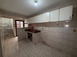 https://img.olx.com.br/thumbs256x256/13/134634210805139.jpg