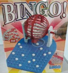 Título do anúncio: Jogo de Bingo completo com cartelas bolas globo oferta aproveite barato