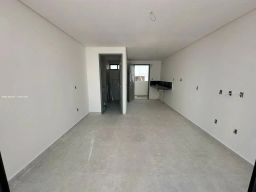 https://img.olx.com.br/thumbs256x256/13/135552633217175.jpg