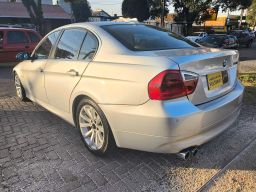 https://img.olx.com.br/thumbs256x256/13/135577442442570.jpg