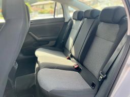 https://img.olx.com.br/thumbs256x256/13/135599876897034.jpg