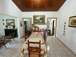 https://img.olx.com.br/thumbs256x256/13/135651187379781.jpg
