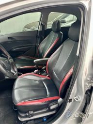 https://img.olx.com.br/thumbs256x256/13/135655676868353.jpg