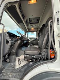 https://img.olx.com.br/thumbs256x256/13/135696057604065.jpg
