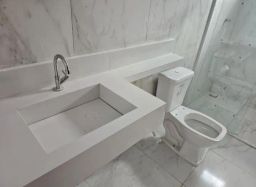 https://img.olx.com.br/thumbs256x256/13/136515525049679.jpg
