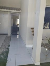 https://img.olx.com.br/thumbs256x256/13/136562400362180.jpg