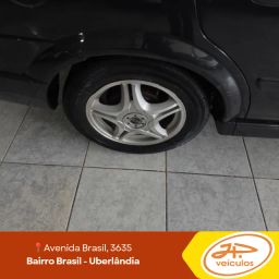 https://img.olx.com.br/thumbs256x256/13/136638333441799.jpg