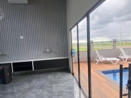 https://img.olx.com.br/thumbs256x256/13/136670554891338.jpg